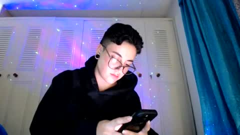 lyan onlyfans n linda online show from July 19, 5:42 am