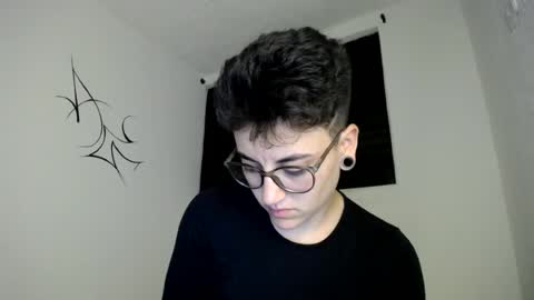 lyan onlyfans n linda online show from August 4, 4:53 am