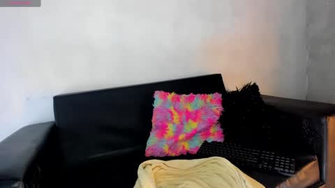 inkedsabrina online show from May 31, 12:01 am