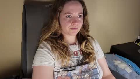 Faye online show from August 3, 2:40 am