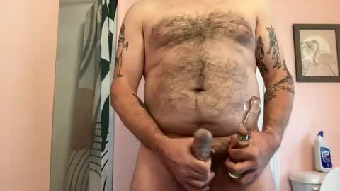 internetusername82 online show from April 23, 5:17 pm