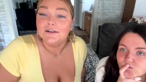 interracialfun379687 online show from April 24, 4:34 pm