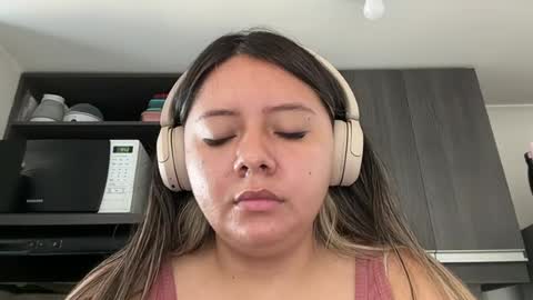 Iris 3 online show from July 29, 3:52 pm