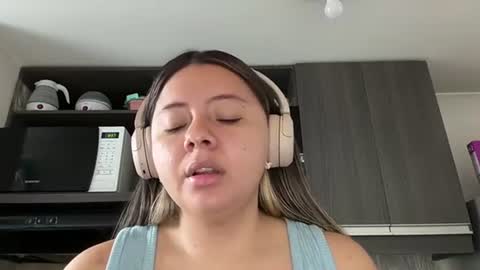 Iris 3 online show from August 13, 2:42 pm