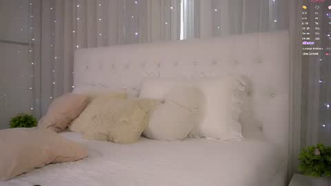 Ellie online show from August 7, 8:36 am