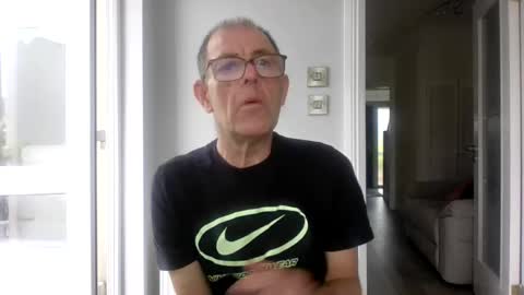 inthemood63 online show from August 3, 4:14 pm