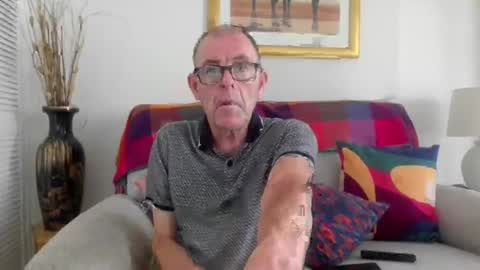 inthemood63 online show from August 15, 12:31 pm