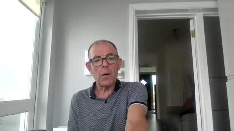 inthemood63 online show from August 15, 1:37 pm
