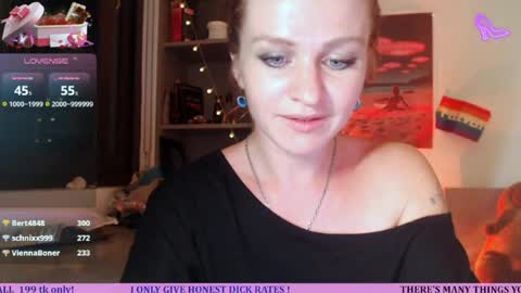 Cassie online show from July 27, 3:06 pm