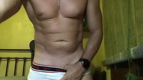 invitado321 online show from August 11, 11:29 pm