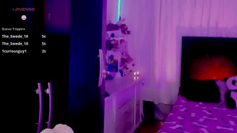 irina_lechera_ online show from July 29, 9:44 pm