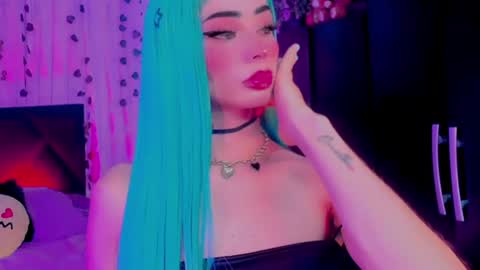 irina_lechera_ online show from August 5, 11:25 pm