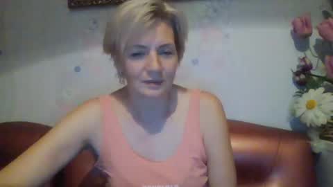 irinaa x online show from August 1, 8:37 pm