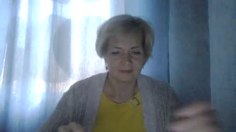 irinaa x online show from August 5, 2:20 am
