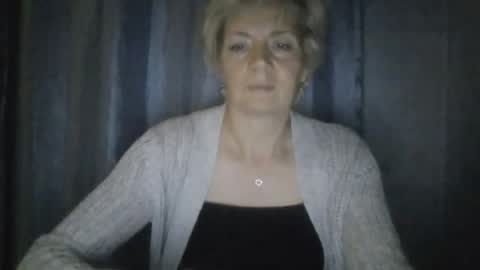 irinaa x online show from August 5, 11:36 pm