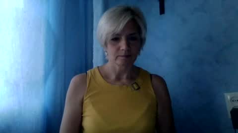 irinaa x online show from August 15, 7:45 am