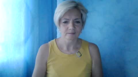 irinaa x online show from August 15, 8:51 am