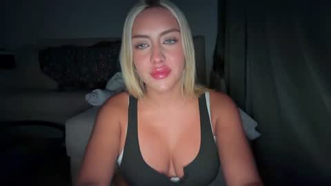 Im Irina  online show from July 27, 5:02 am