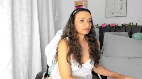 Maria online show from August 14, 7:50 pm