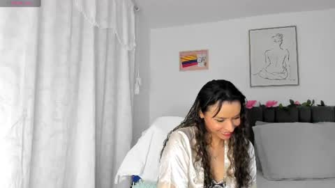 Maria online show from August 15, 5:28 pm