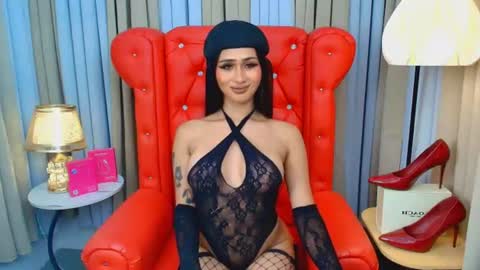iris_lauren online show from August 5, 2:31 am