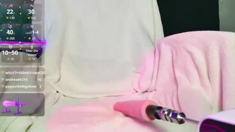 iris_needles online show from August 12, 10:17 am