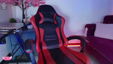 iris_roses online show from August 5, 12:19 am