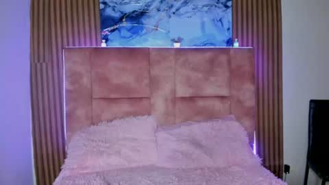 Iris online show from August 14, 5:33 am