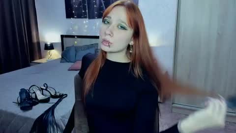 IrisDew online show from August 13, 4:10 pm