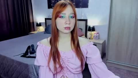 IrisDew online show from August 15, 1:59 pm
