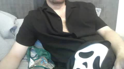 irishhighness95 online show from June 30, 2:40 pm