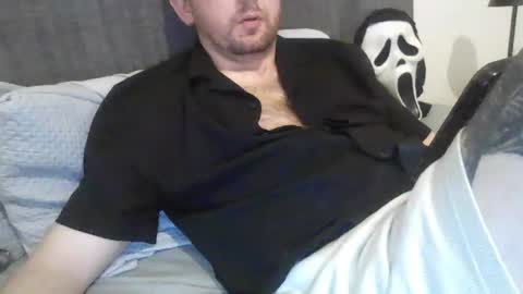 irishhighness95 online show from June 30, 5:36 pm