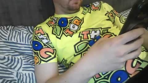 irishhighness95 online show from July 12, 11:33 pm