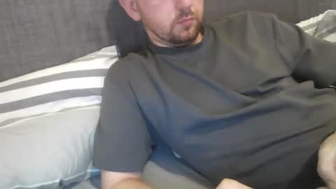 irishhighness95 online show from July 28, 10:27 pm