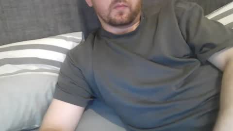 irishhighness95 online show from July 28, 11:33 pm