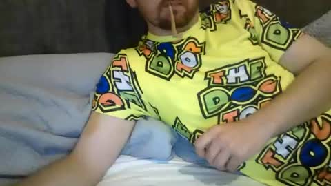 irishhighness95 online show from August 8, 11:49 pm