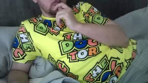 irishhighness95 online show from August 9, 1:12 pm