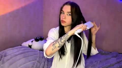  LILITH  online show from September 6, 5:30 pm