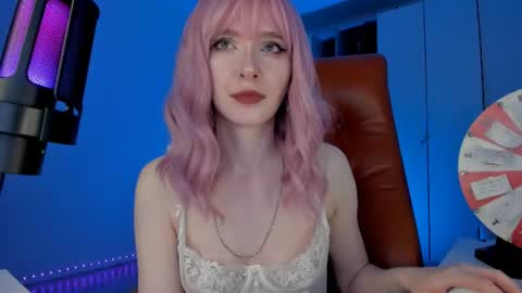 Miss Iris online show from July 13, 5:41 pm