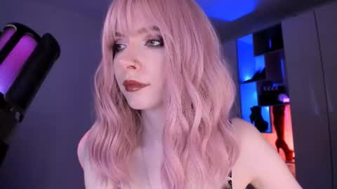 Miss Iris online show from July 27, 4:34 pm