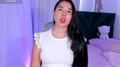Iris Moira  online show from August 14, 5:38 pm