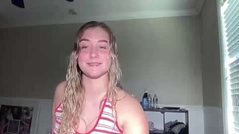Irispink1 online show from August 11, 4:20 pm