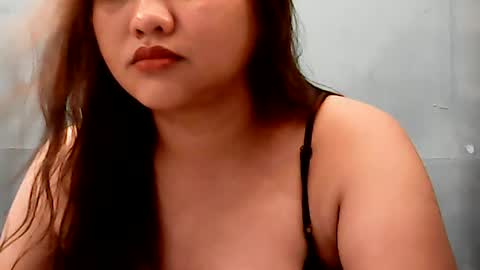 irisshinn online show from August 5, 9:02 pm