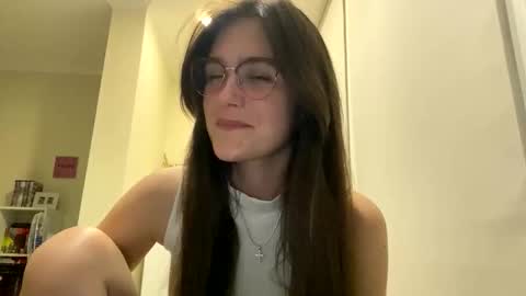irisss31 online show from June 10, 7:42 pm