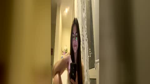 irisss31 online show from June 24, 7:16 pm