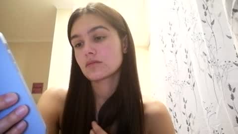 irisss31 online show from July 24, 6:22 pm