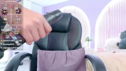 irissweetty online show from August 7, 12:49 pm