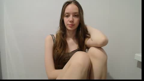 irma_b2004 online show from June 11, 9:32 pm