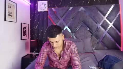 Iron king online show from August 3, 12:45 pm