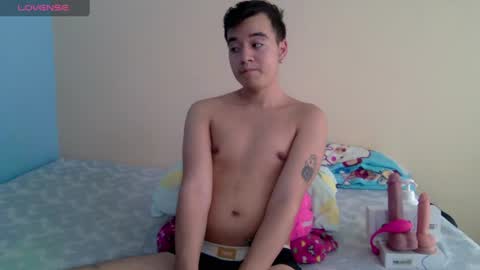 irondante01 online show from July 29, 5:42 pm